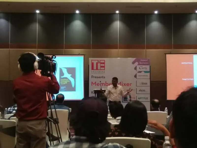 Audience listening to Venky Iyer