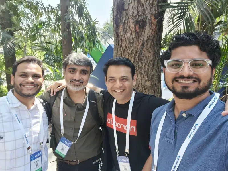 Founders together at Razorpay FTX25